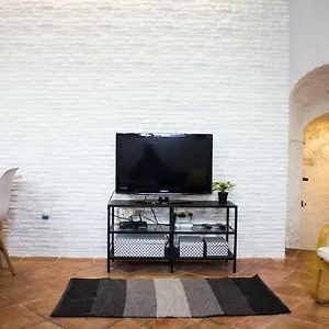 https://cueva-de-lindaraja.es-andalucia.com